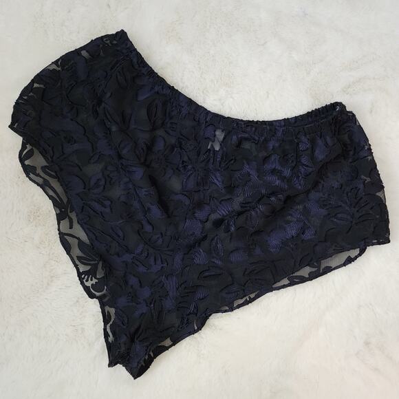 Jones New York Vintage Sheer Floral Lace Pajama Camisole Short Two Piece Set - Picture 3 of 11